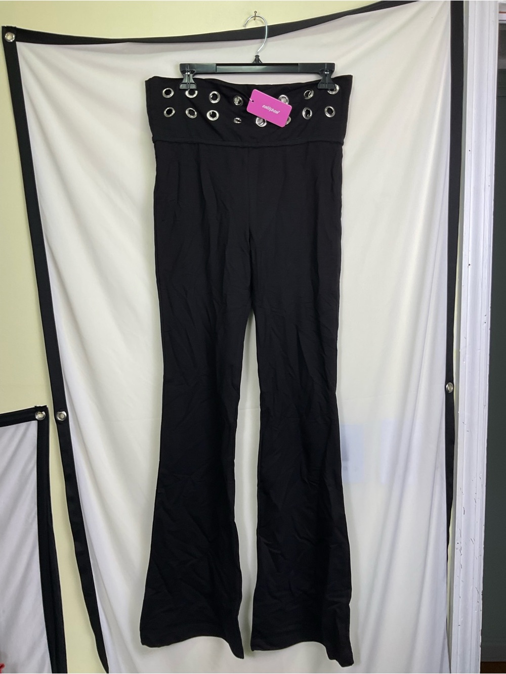 Edikted Nairobi Grommet Foldover Flared Leggings - Black